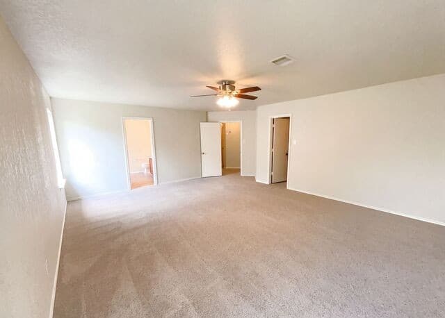 603  Mathis Mdw, San Antonio, TX 78251 — photo 10