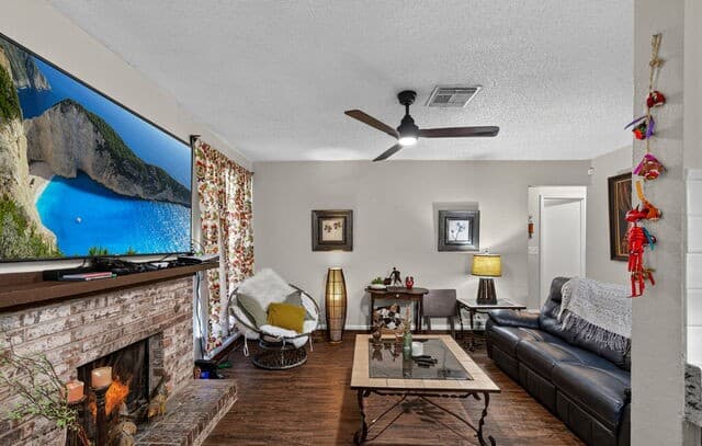 5826  Cliff Walk Dr, San Antonio, TX 78250 — photo 4