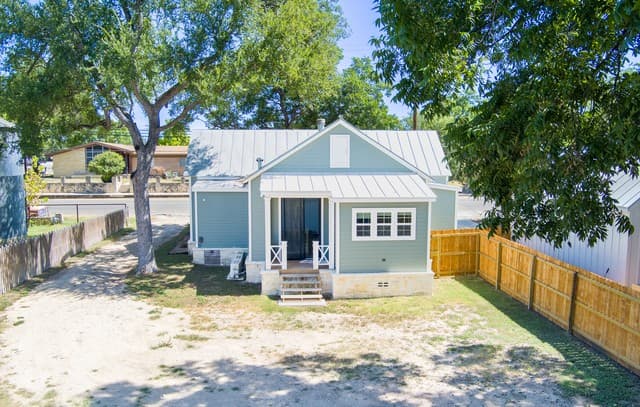 507  High St, Comfort, TX 78013 — photo 4