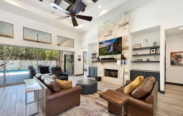 10542  Kendall Canyon, San Antonio, TX 78255 — photo 6