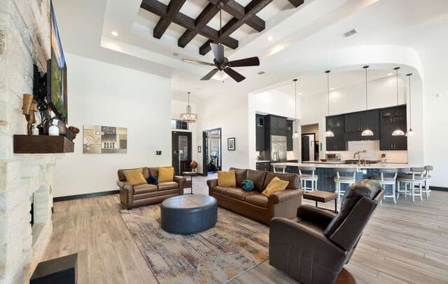 10542  Kendall Canyon, San Antonio, TX 78255 — photo 8