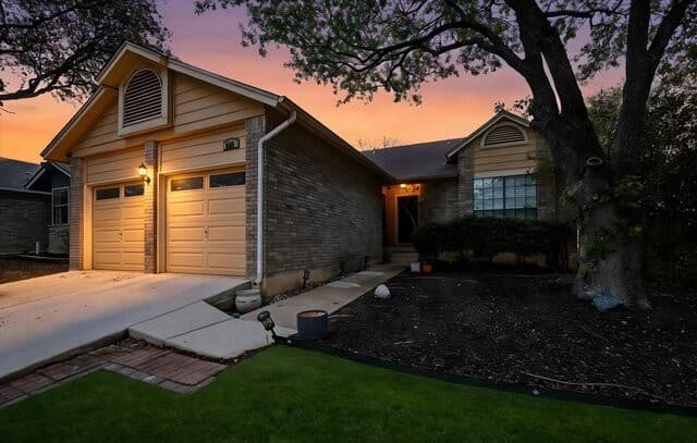 6326  Tally Gate, San Antonio, TX 78240 — photo 2