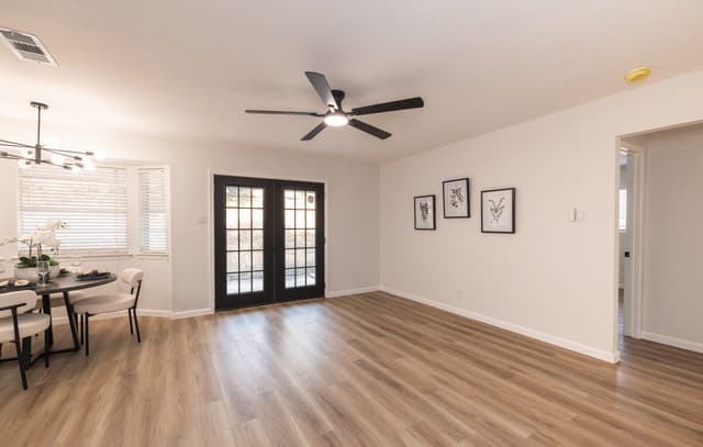 331  Shin Oak Dr, Live Oak, TX 78233 — photo 11
