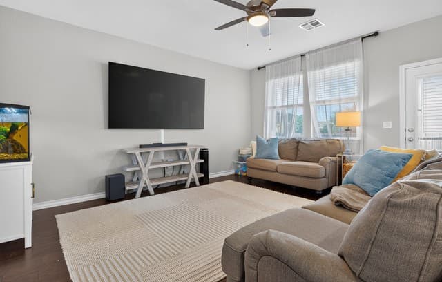21007  Chestnut Cv, San Antonio, TX 78266 — photo 10