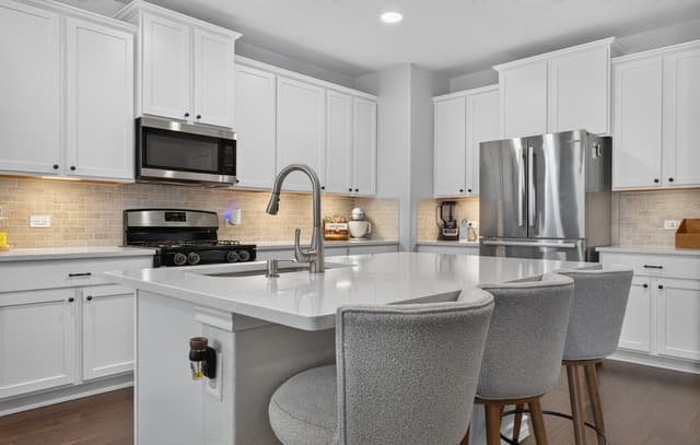 21007  Chestnut Cv, San Antonio, TX 78266 — photo 11