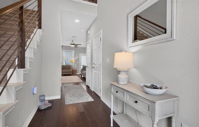 21007  Chestnut Cv, San Antonio, TX 78266 — photo 4