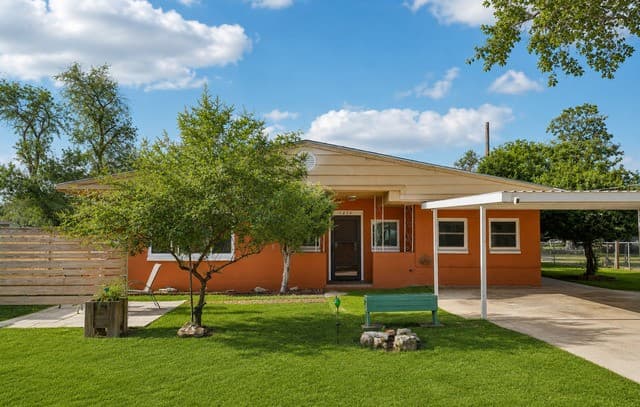 1206 W Villaret Blvd, San Antonio, TX 78224 — photo 6
