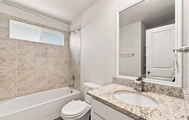 13611  Whisper Ranch, San Antonio, TX 78252 — photo 16