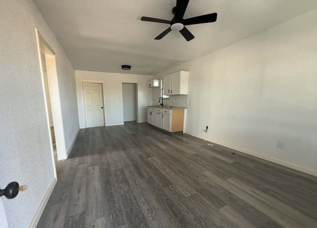 3022  El Paso St, San Antonio, TX 78207 — photo 3