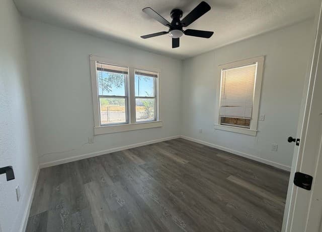 3022  El Paso St, San Antonio, TX 78207 — photo 7