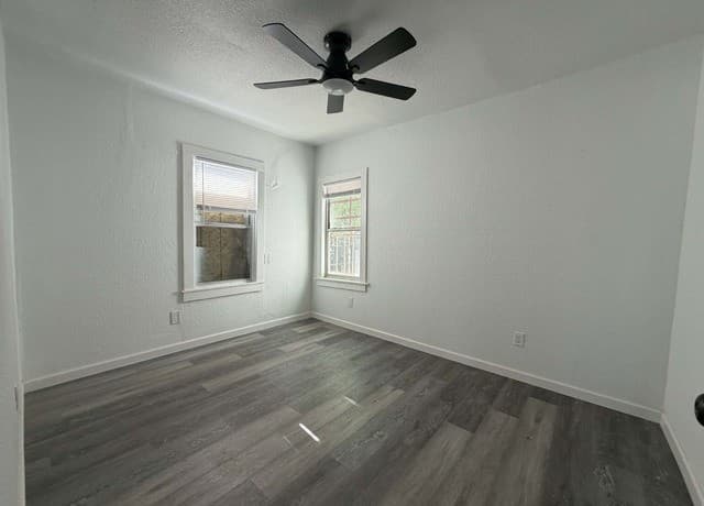 3022  El Paso St, San Antonio, TX 78207 — photo 9