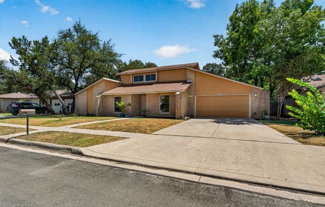 4614 Emory Oak Woods