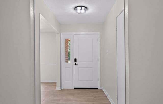 4614  Emory Oak Woods, San Antonio, TX 78249 — photo 2