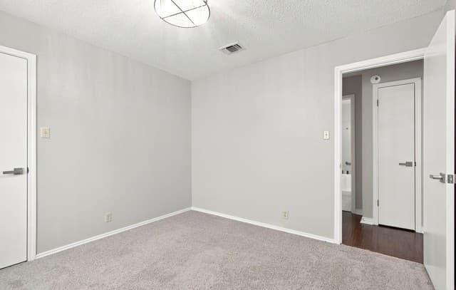 5415  Timbervale St, San Antonio, TX 78250 — photo 11
