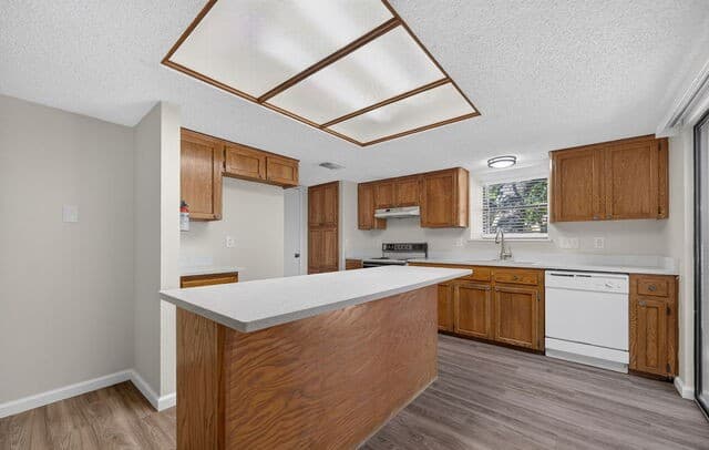 5006  Timber Rise, San Antonio, TX 78250 — photo 15