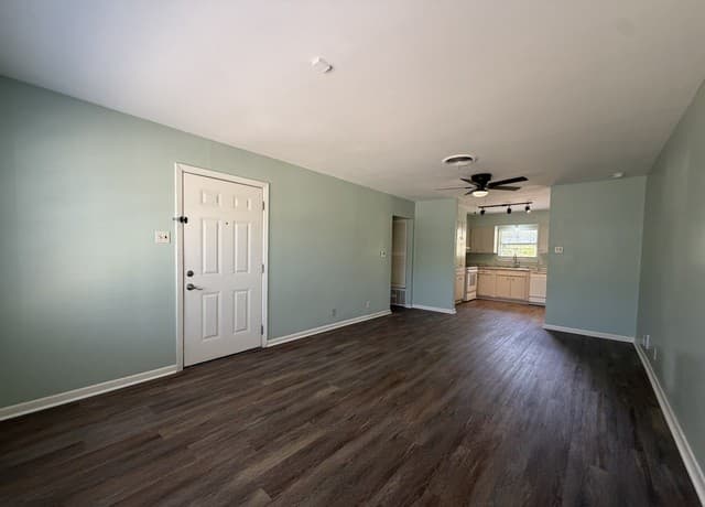 4702  Allegheny Dr, San Antonio, TX 78229 — photo 2
