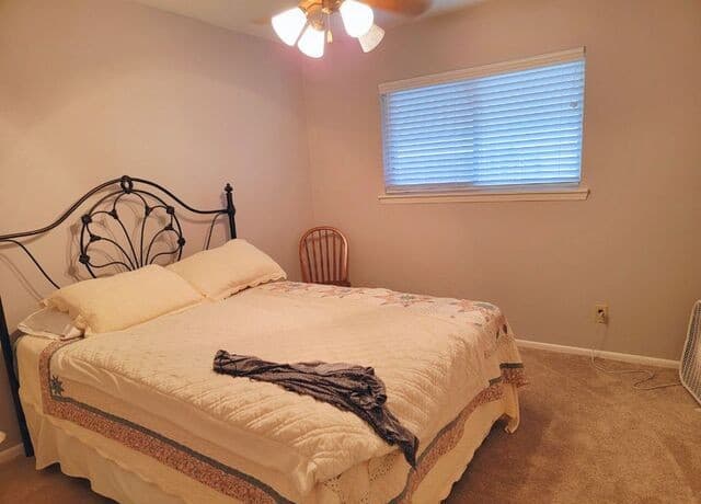 7007  Forest Grv, San Antonio, TX 78240 — photo 14