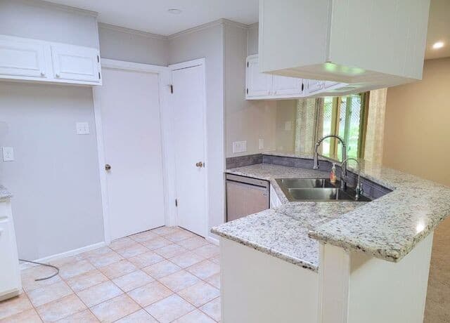 7007  Forest Grv, San Antonio, TX 78240 — photo 5