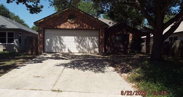 8311  Border Pass, San Antonio, TX 78240 — photo 2
