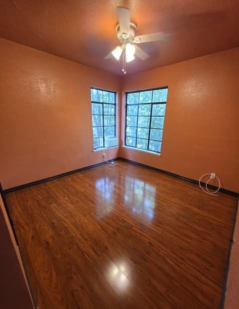 342  Koehler Ct, San Antonio, TX 78223 — photo 17