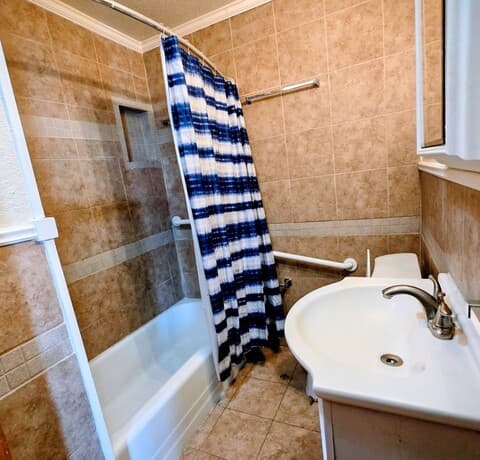 342  Koehler Ct, San Antonio, TX 78223 — photo 20