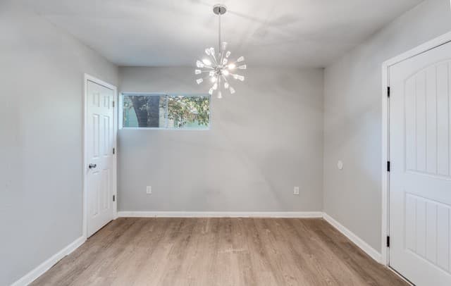 1047  Poinsettia, San Antonio, TX 78202 — photo 18