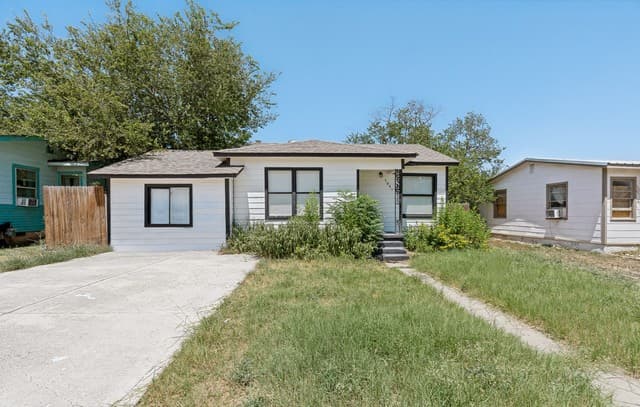 1047  Poinsettia, San Antonio, TX 78202 — photo 24