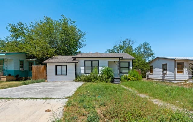 1047  Poinsettia, San Antonio, TX 78202 — photo 25