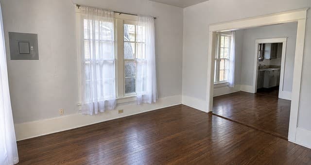 135  Panama Ave, San Antonio, TX 78210 — photo 2