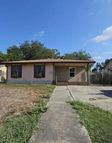 315 W Southcross Blvd