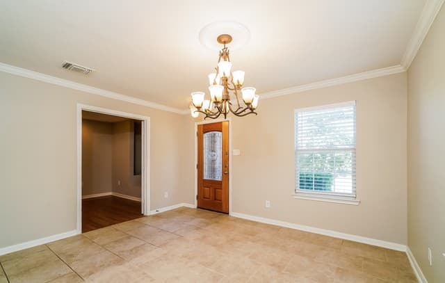 5646  Southern Oaks, San Antonio, TX 78261 — photo 10