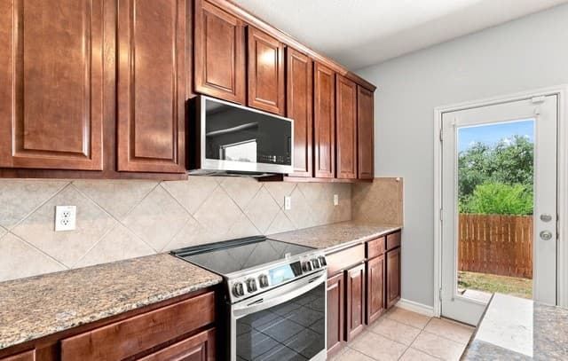 25022  Ashe Juniper, San Antonio, TX 78261 — photo 10