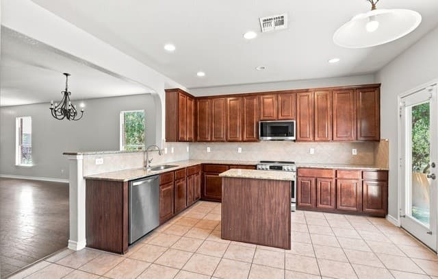 25022  Ashe Juniper, San Antonio, TX 78261 — photo 9