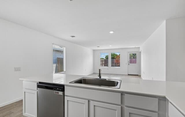 5750  Repeating Way, Von Ormy, TX 78073 — photo 3
