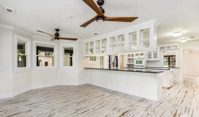 114  Massad Dr, Pleasanton, TX 78064 — photo 17