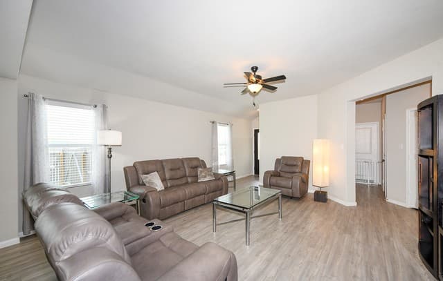 6703  Beehive Dr, San Antonio, TX 78252 — photo 8