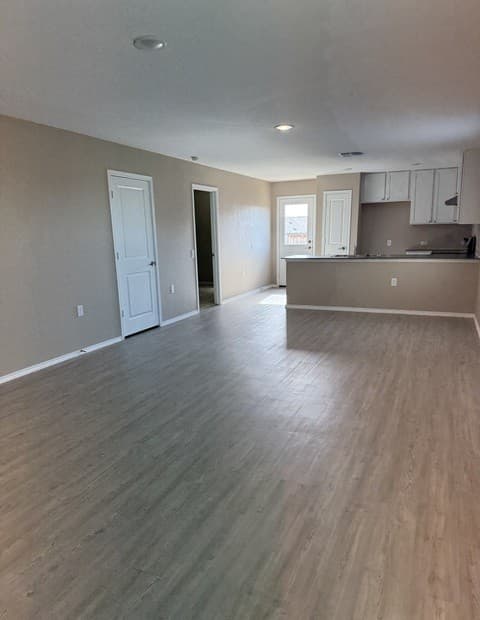 13243  Faxon Pass, San Antonio, TX 78221 — photo 2