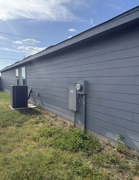 13243  Faxon Pass, San Antonio, TX 78221 — photo 22