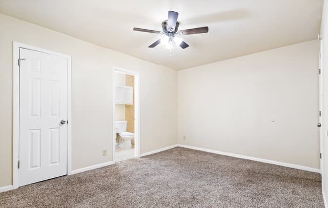 4907  Dare Ln, San Antonio, TX 78217 — photo 13