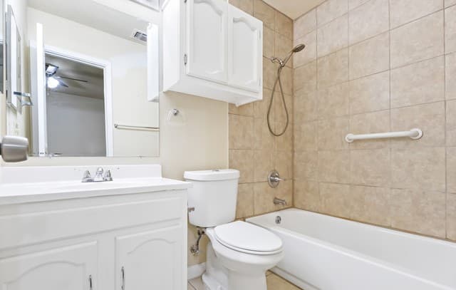 4907  Dare Ln, San Antonio, TX 78217 — photo 14