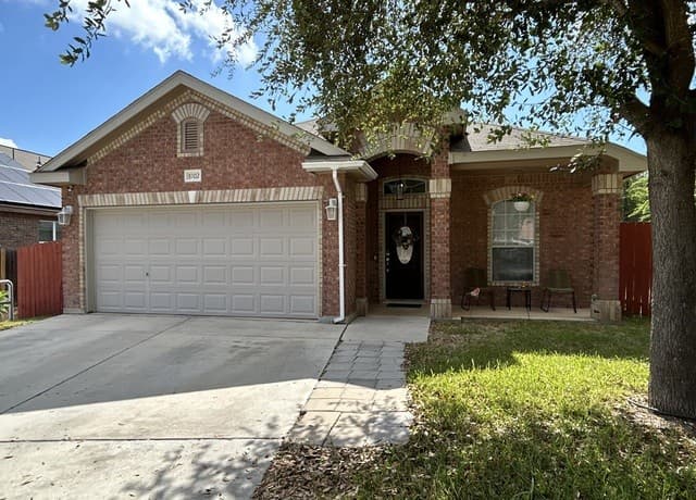 8102 Grissom Cir