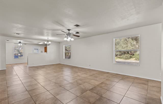 8840  Twin Oaks Ct, San Antonio, TX 78250 — photo 11