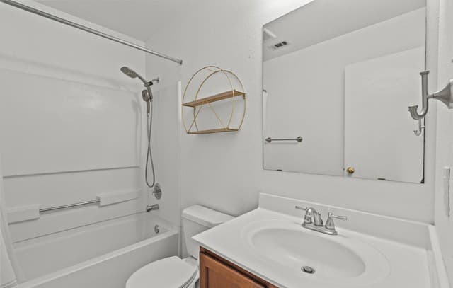 8840  Twin Oaks Ct, San Antonio, TX 78250 — photo 18