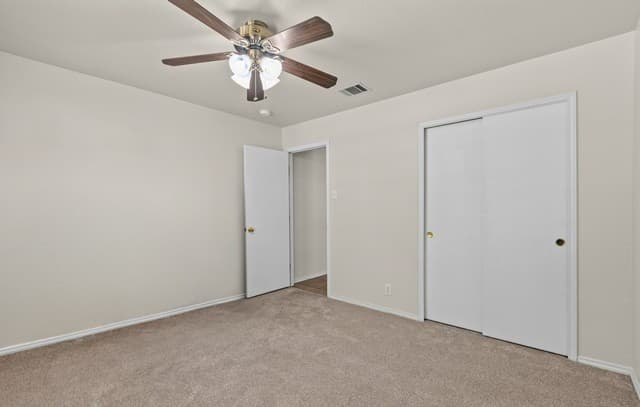 8840  Twin Oaks Ct, San Antonio, TX 78250 — photo 20