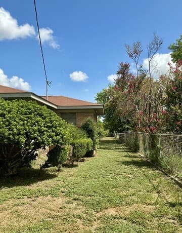 231  Orchard, San Antonio, TX 78220 — photo 2