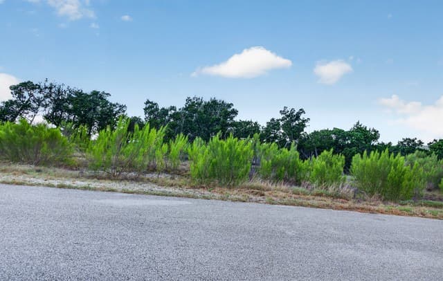 1466  Chianti, New Braunfels, TX 78132 — photo 8