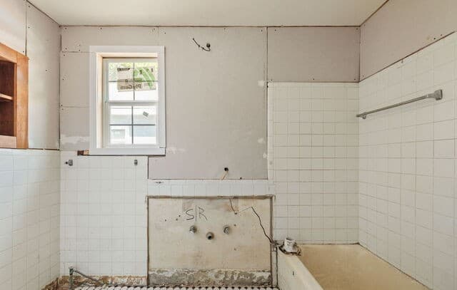 2727 E Houston St, San Antonio, TX 78202 — photo 12