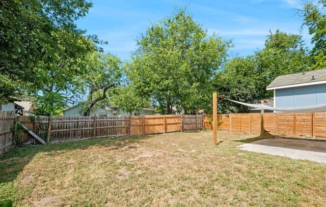 2727 E Houston St, San Antonio, TX 78202 — photo 25