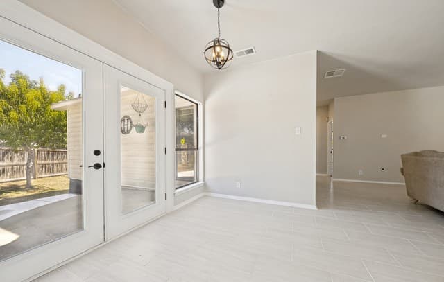 11919  Caraway Cv, San Antonio, TX 78213 — photo 10