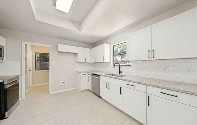 11919  Caraway Cv, San Antonio, TX 78213 — photo 11